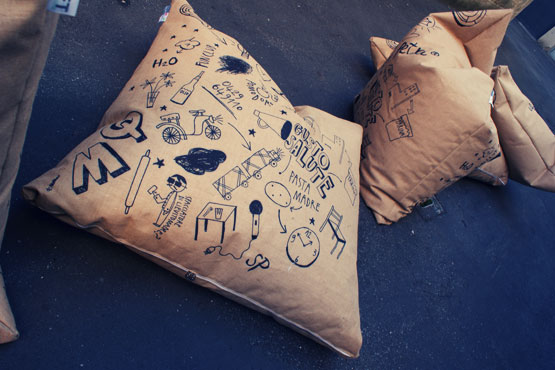 Sofa Soft Quadrò Coffee - Personalize your big beanbag cushion in juta